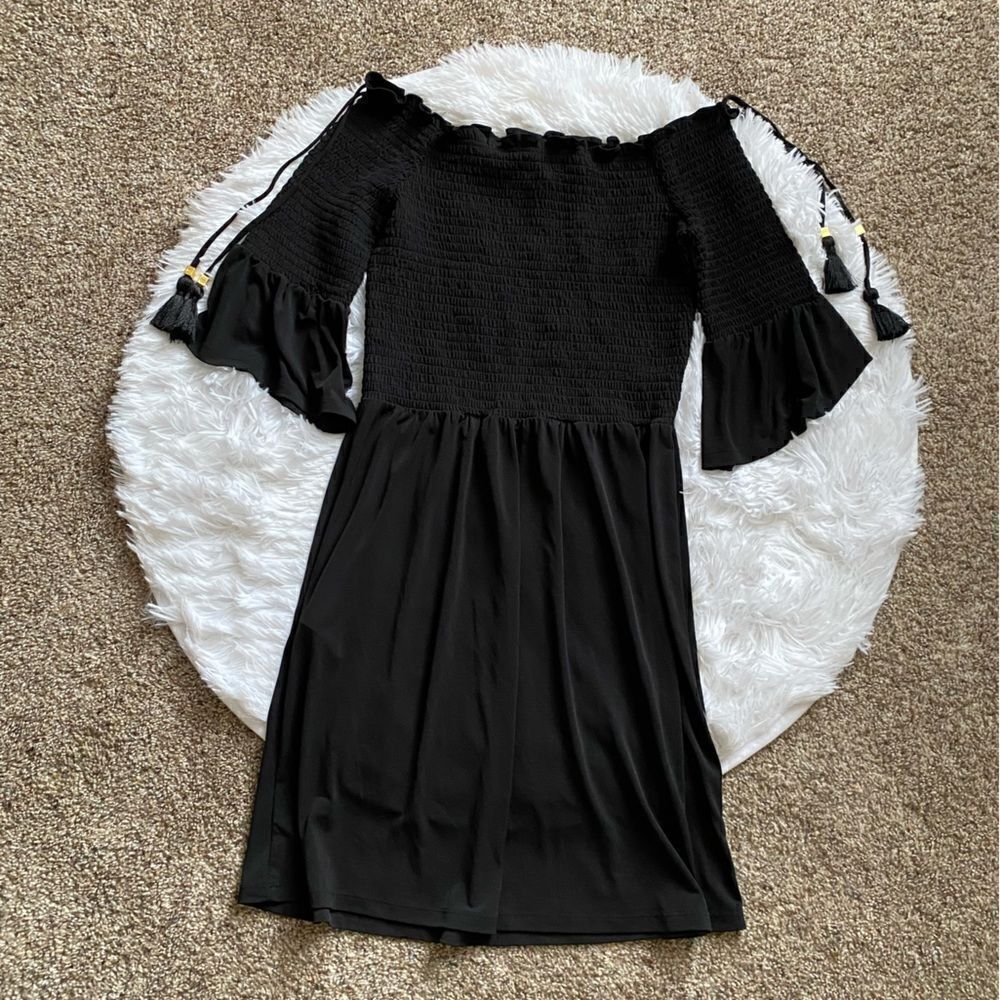 Michael Michael‎ Kors Black Dress Bell Sleeves Stretchy Womens Size XS